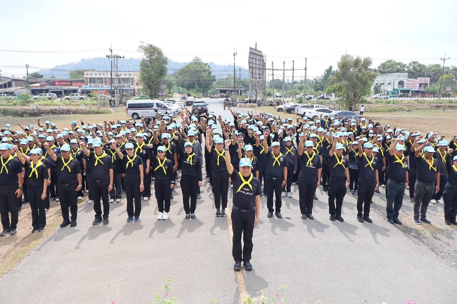 title - ส.ป.ก.สตูล ร่วมกิจกรรมจิตอาสาพัฒนา เนื่องในวันระลึกพระบาทสมเด็จพระนั่งเกล้าเจ้าอยู่หัว มุ่งสร้างความสามัคคีและพัฒนาพื้นที่สาธารณะ